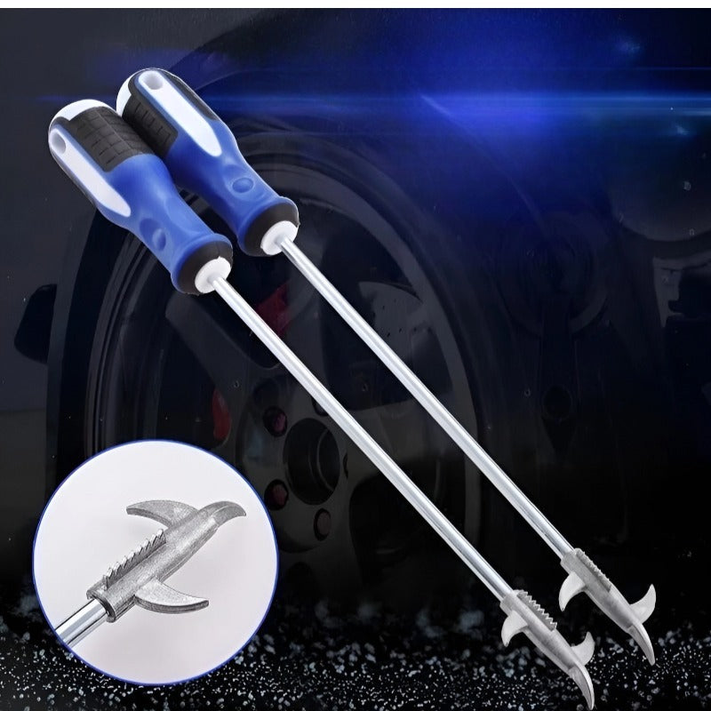 Car tyre clear stone hook